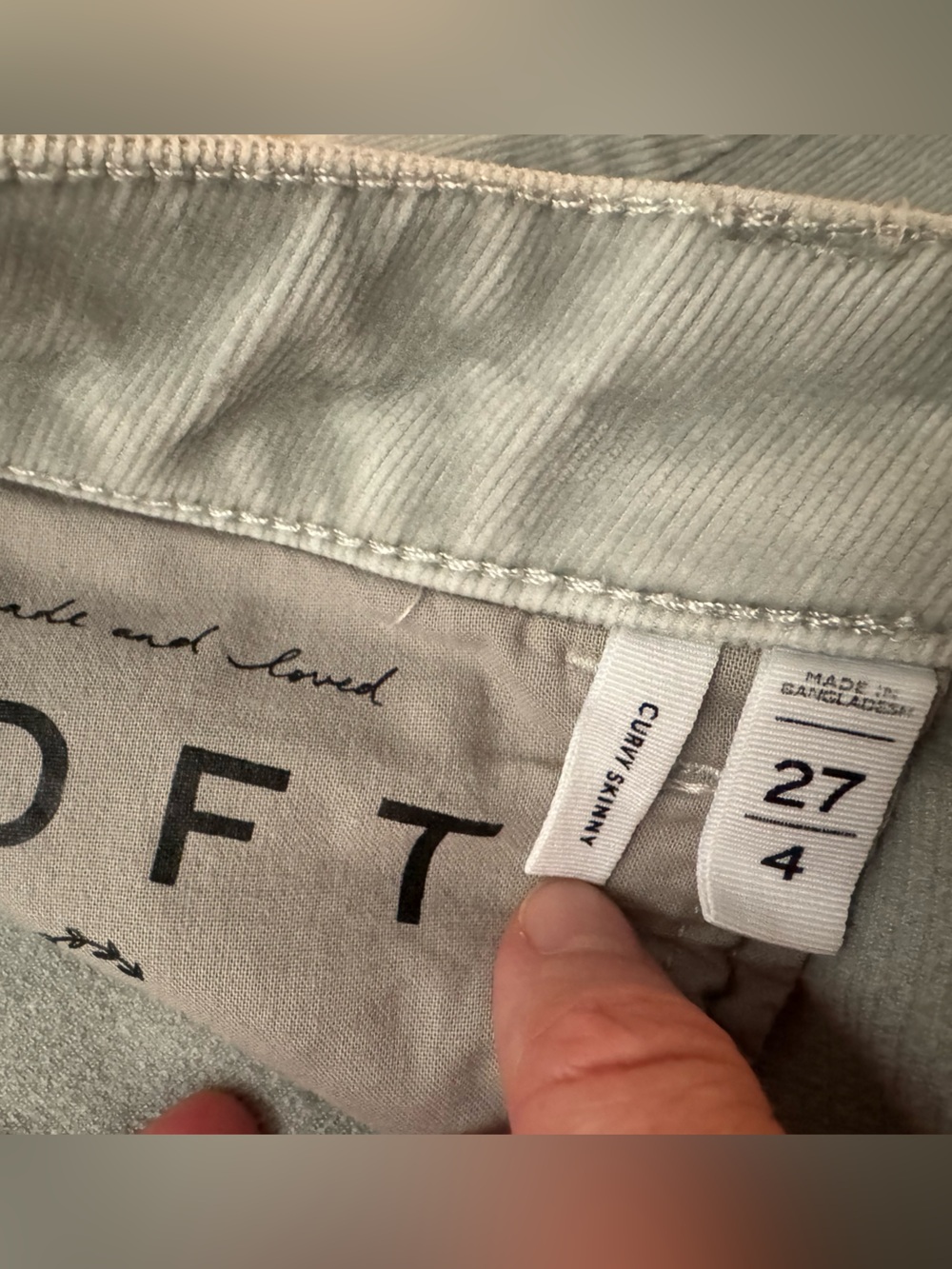 LOFT Soft Blue Corduroy Skinny Jeans Size 27/4 - Picture 4 of 8